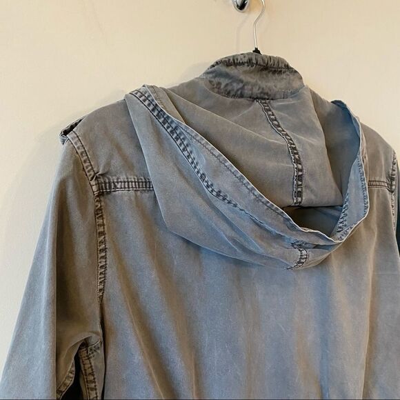 Aritzia "Talula" Trooper Utility Drawstring Waist Jacket - Picture 10 of 16